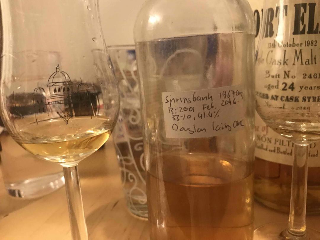 和MMA评委Patrick喝上两杯