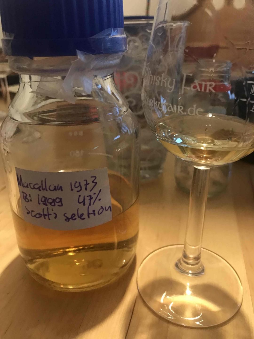 和MMA评委Patrick喝上两杯