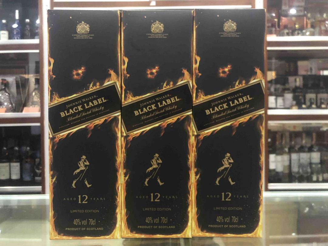 被毒了，明知道坑还是跳进去，又是贴纸货，真差评，激光打就好了