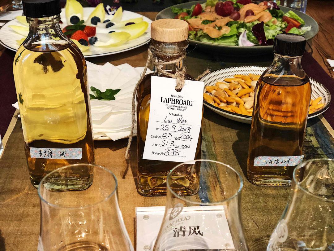 感谢清风细心的安排和分享，随着他的诉说，加上苏格兰的美食，当地的美酒，整个下午感官都在享受。最后的私藏小磨坊可能最近喝不到这么令人震撼的作品了。
