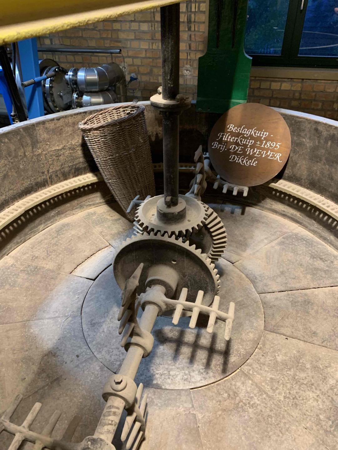 布鲁日的半月酒厂，国内也叫妖月啤酒