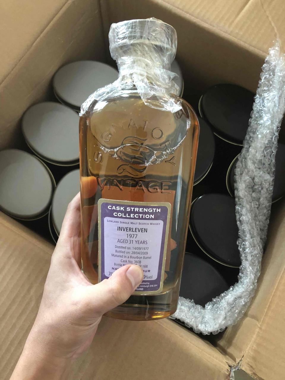 RARE AYRSHIRE(Ladyburn)36年1975-2011,45％，70cl,限量172瓶INVERLEVEN 31年1977-2009，49.9％，70cL,限量168瓶