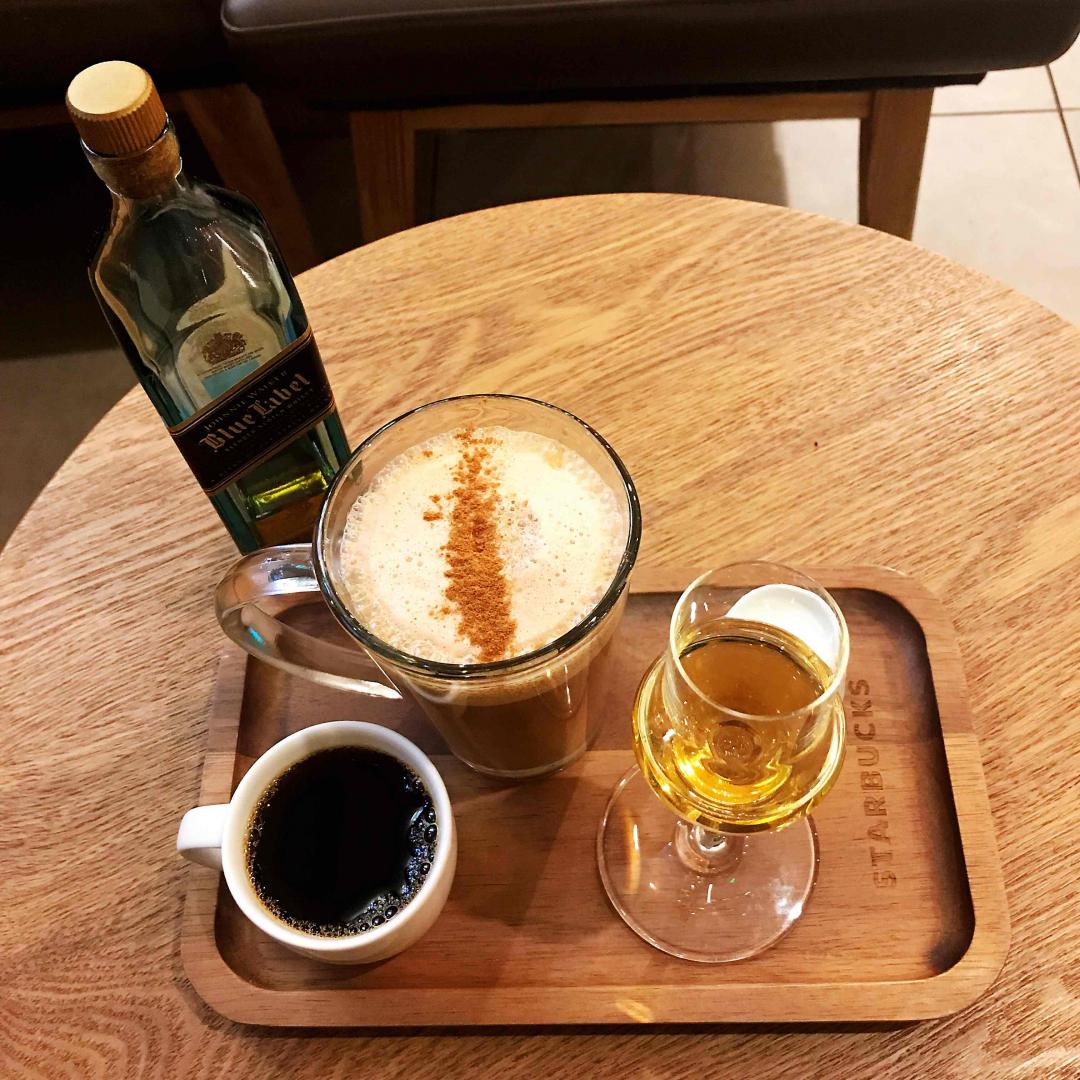 下雨天，咖啡和酒～