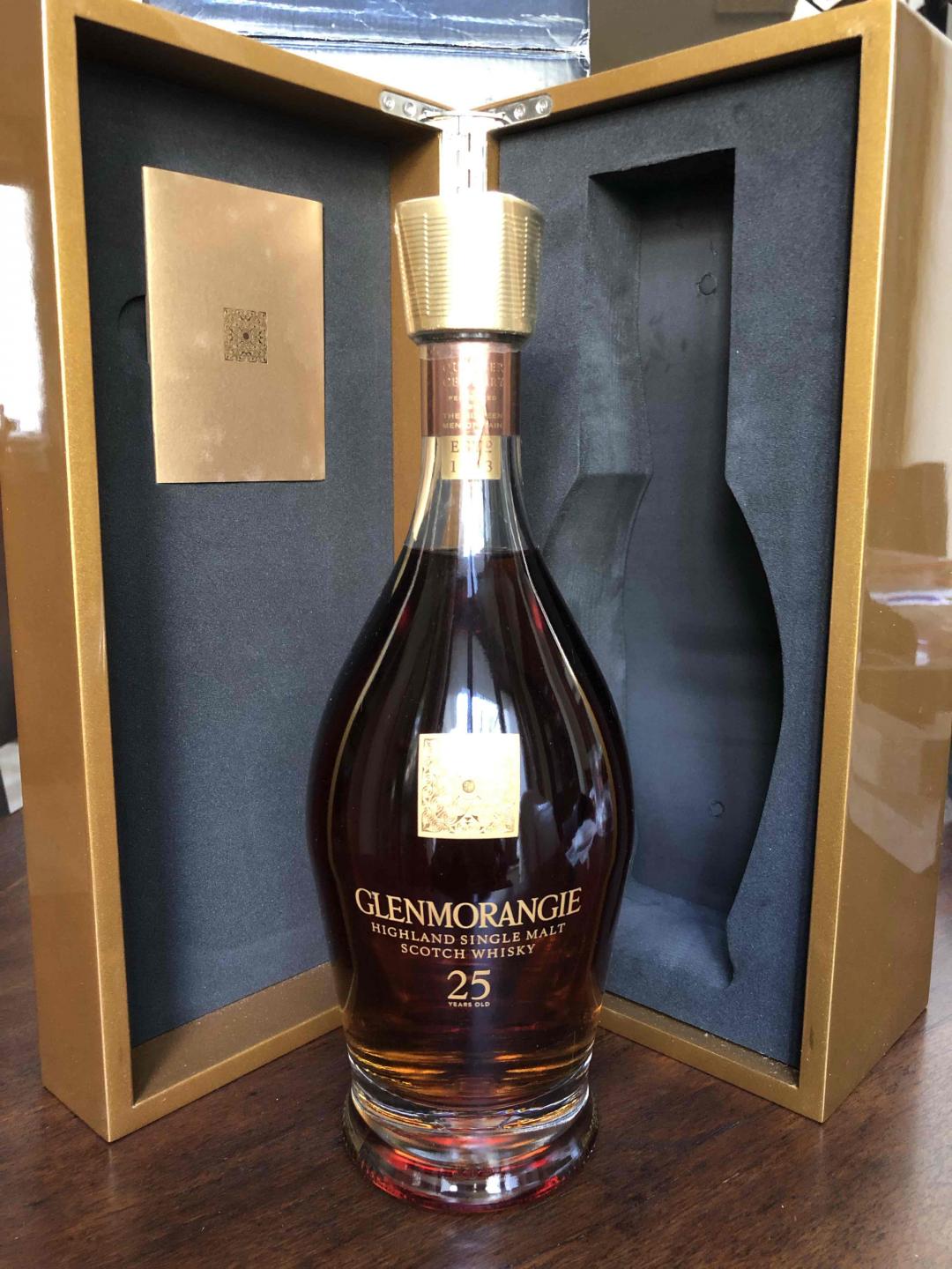 为什么要搞这么大个箱子<img src='https://sdata.whiskyworm.com/xcxpics/emoji_4.png' class='emoji' />