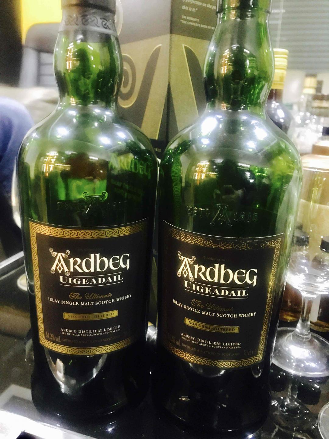 15年装瓶👈🏻 09年装瓶👉🏻