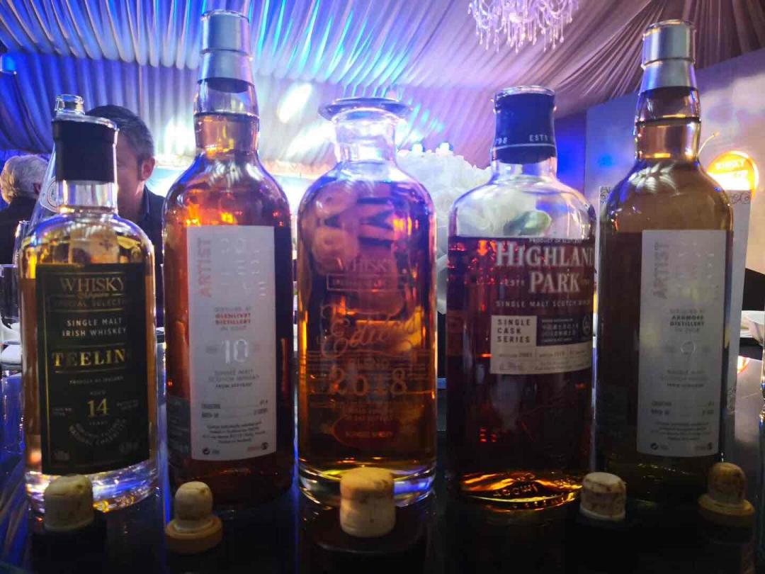 每桌五瓶，果然都不是等闲之辈！