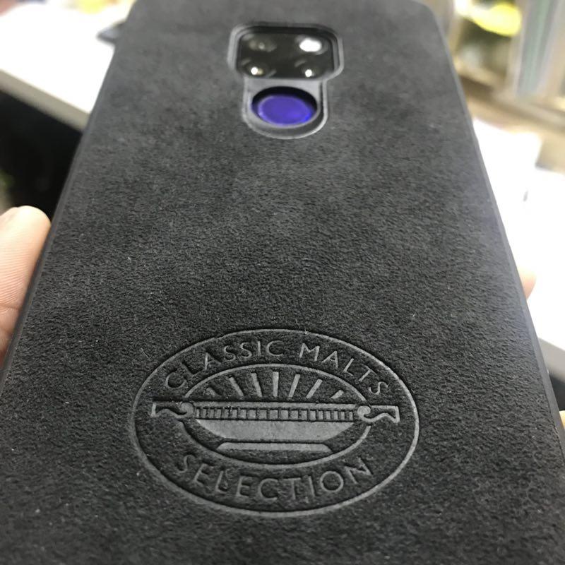 收到了一个特别的手机壳