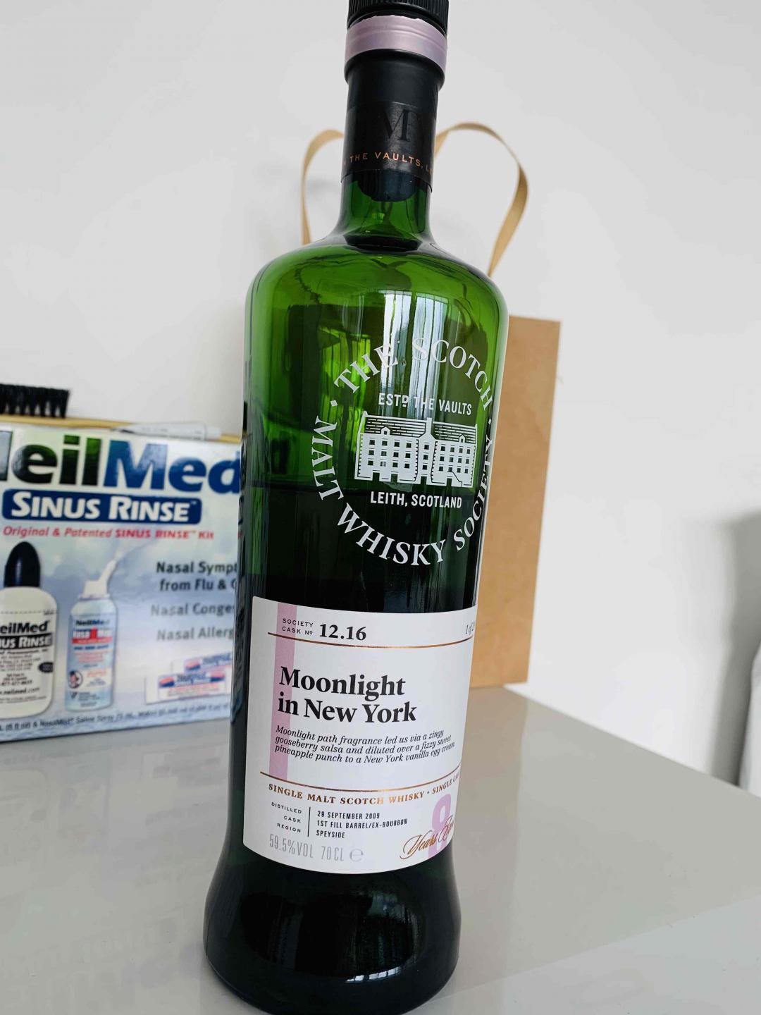 喝一瓶纽约月光