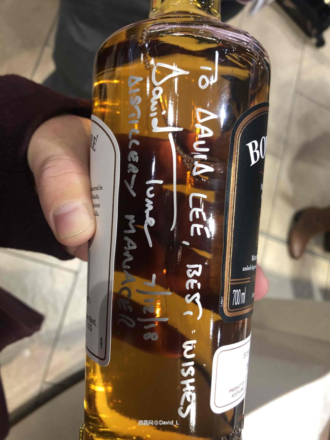 希思罗机场最新发售 <img src='https://sdata.whiskyworm.com/xcxpics/emoji_1.png' class='emoji' />