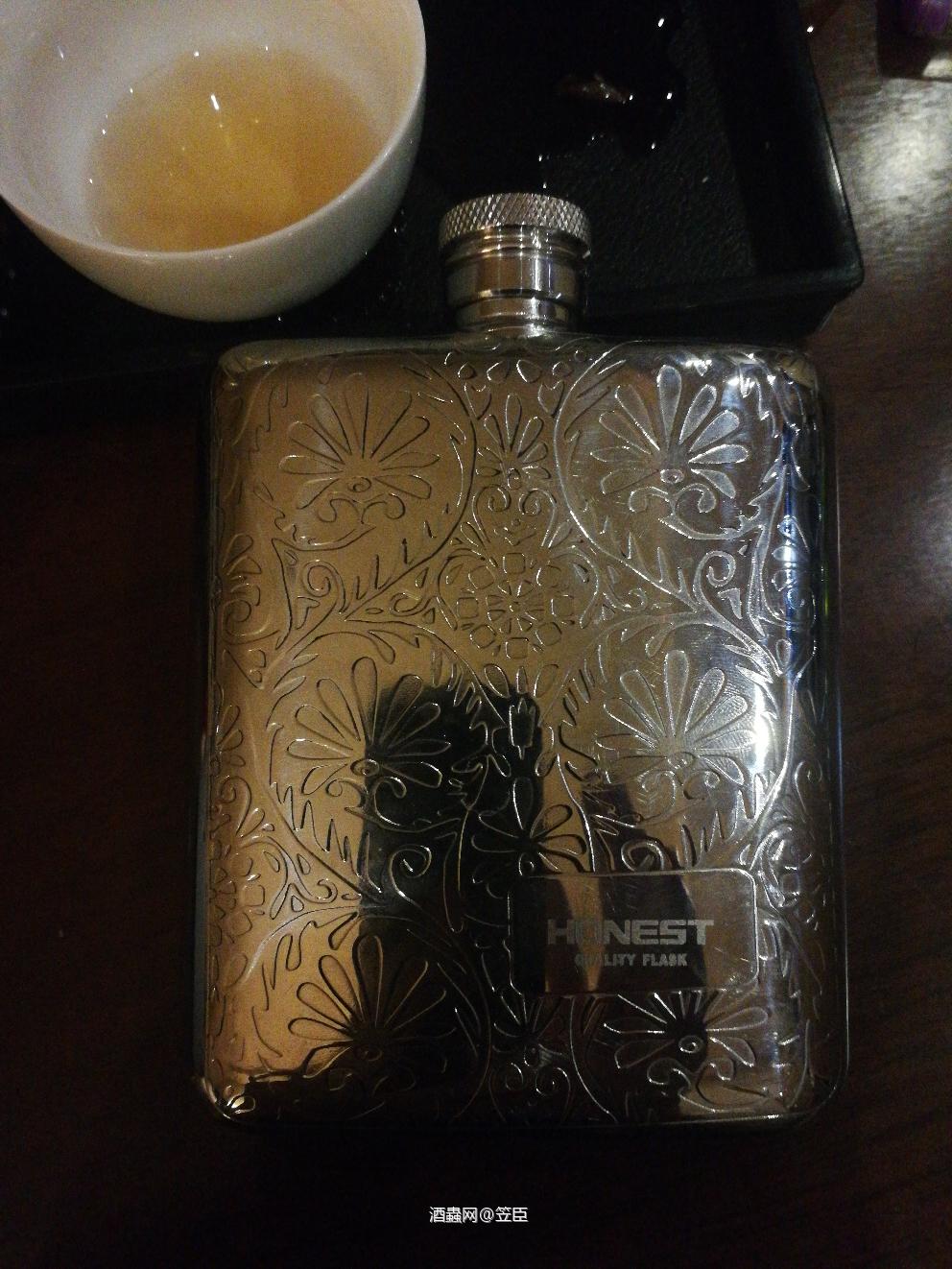 风雪客你先走，离人酒，我独醉。