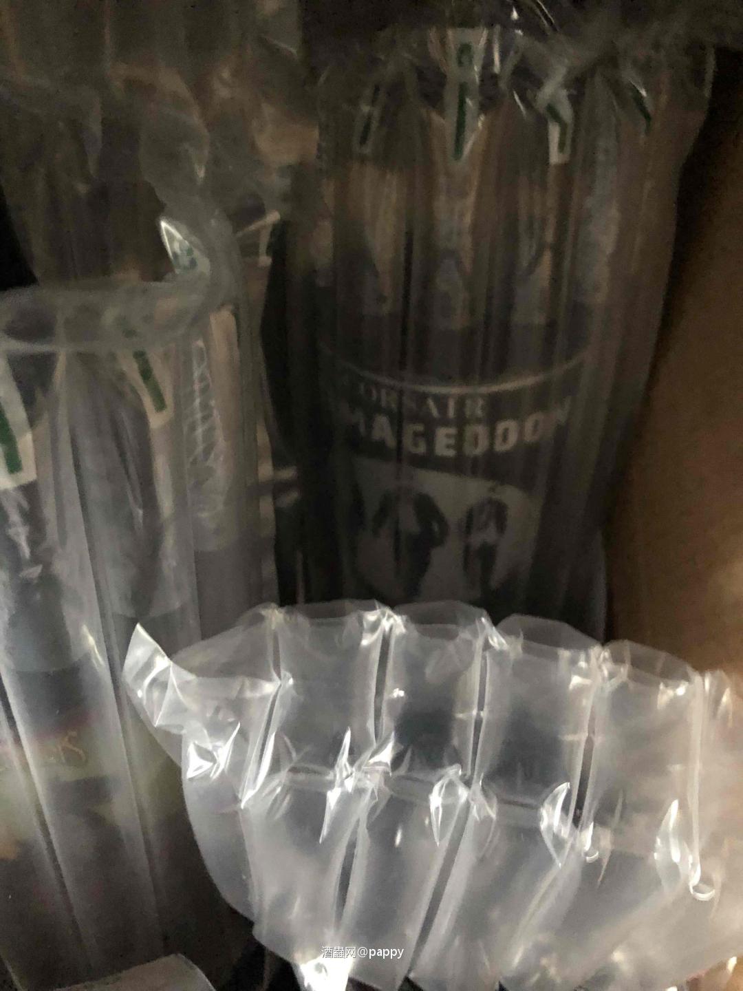 美国人工贵还是自己打包吧<img src='https://sdata.whiskyworm.com/xcxpics/emoji_19.png' class='emoji' />