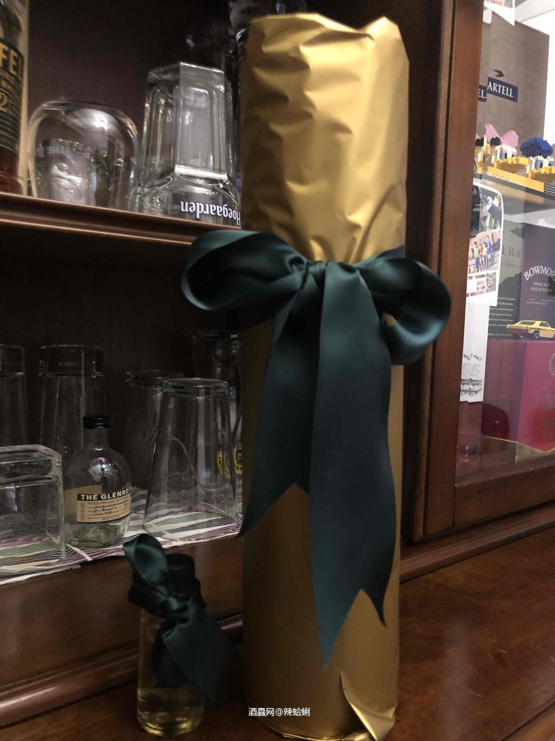 酒虫讲究<img src='https://sdata.whiskyworm.com/xcxpics/emoji_80.png' class='emoji' />