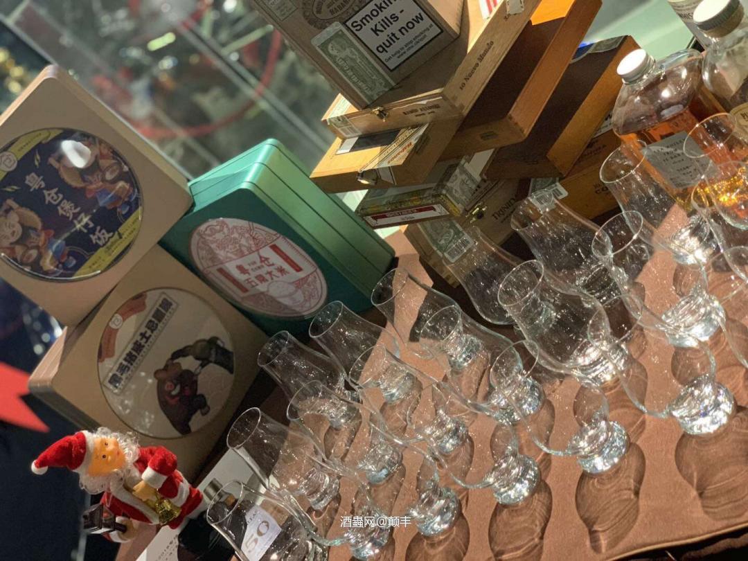 古典与现代的结合，奢华与休闲的碰撞，其实都是一种态度