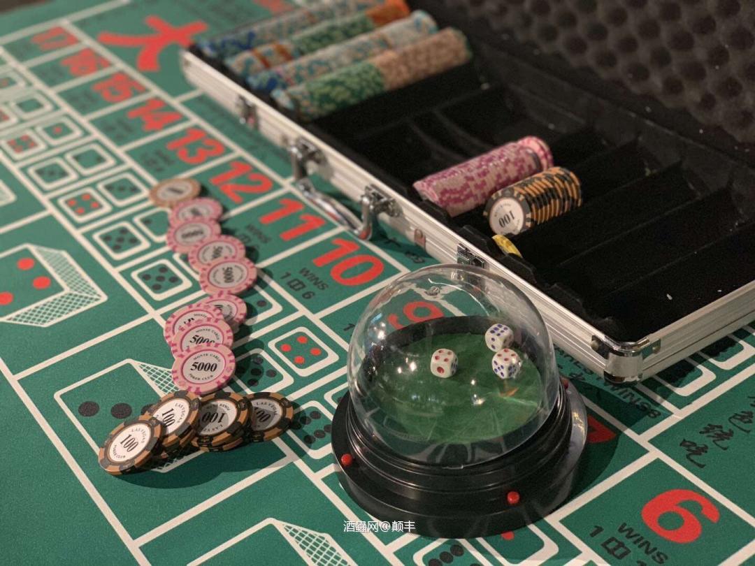 古典与现代的结合，奢华与休闲的碰撞，其实都是一种态度