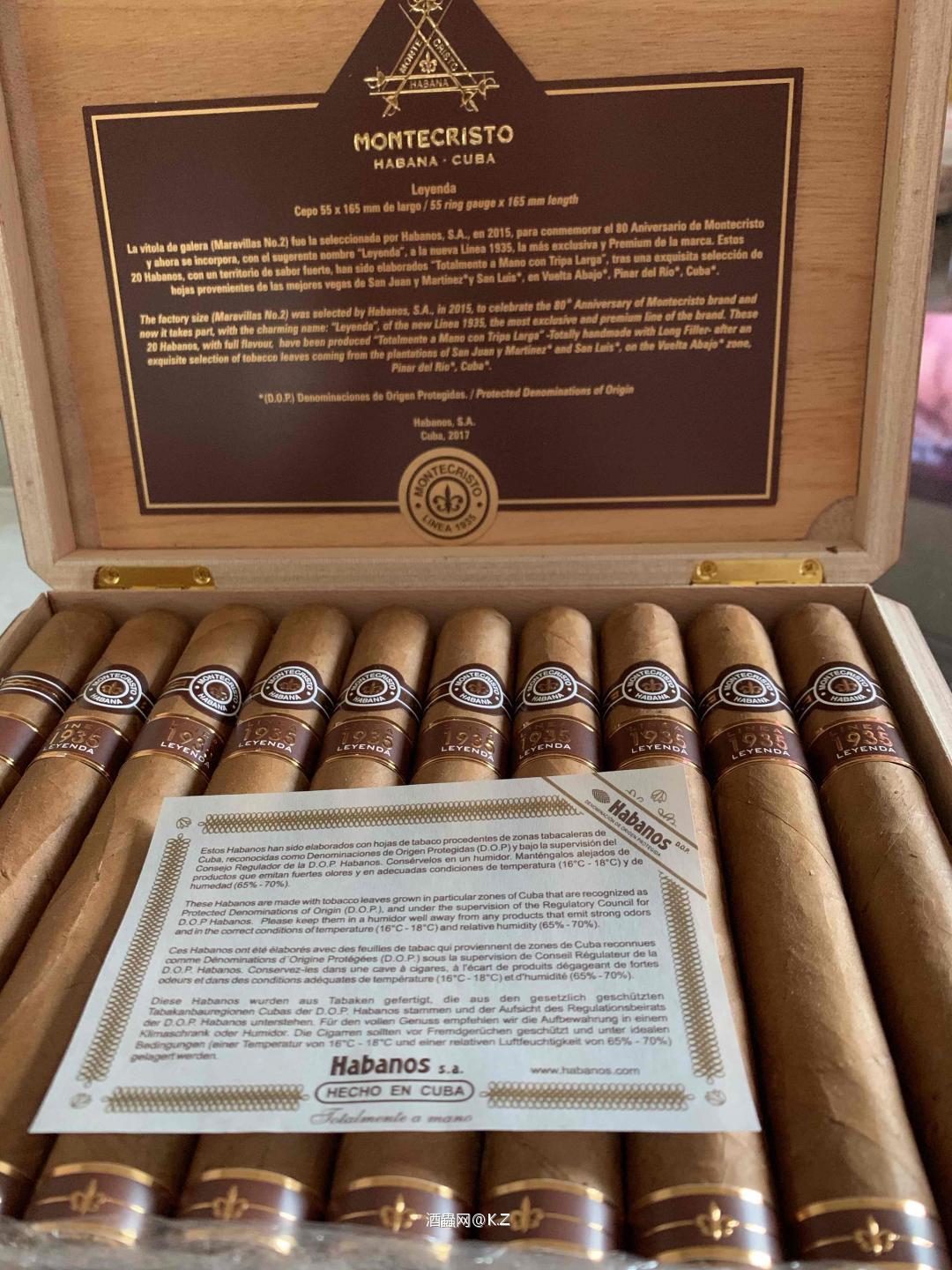 求助大神配哪款酒合适？