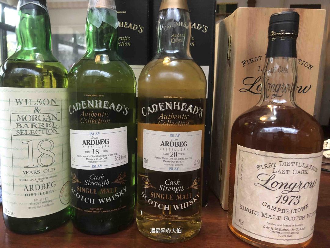 2018年倒数第二天喝的酒和最后一天到的酒，Mark一个，预祝新年大家身体健康，喝得开心😃