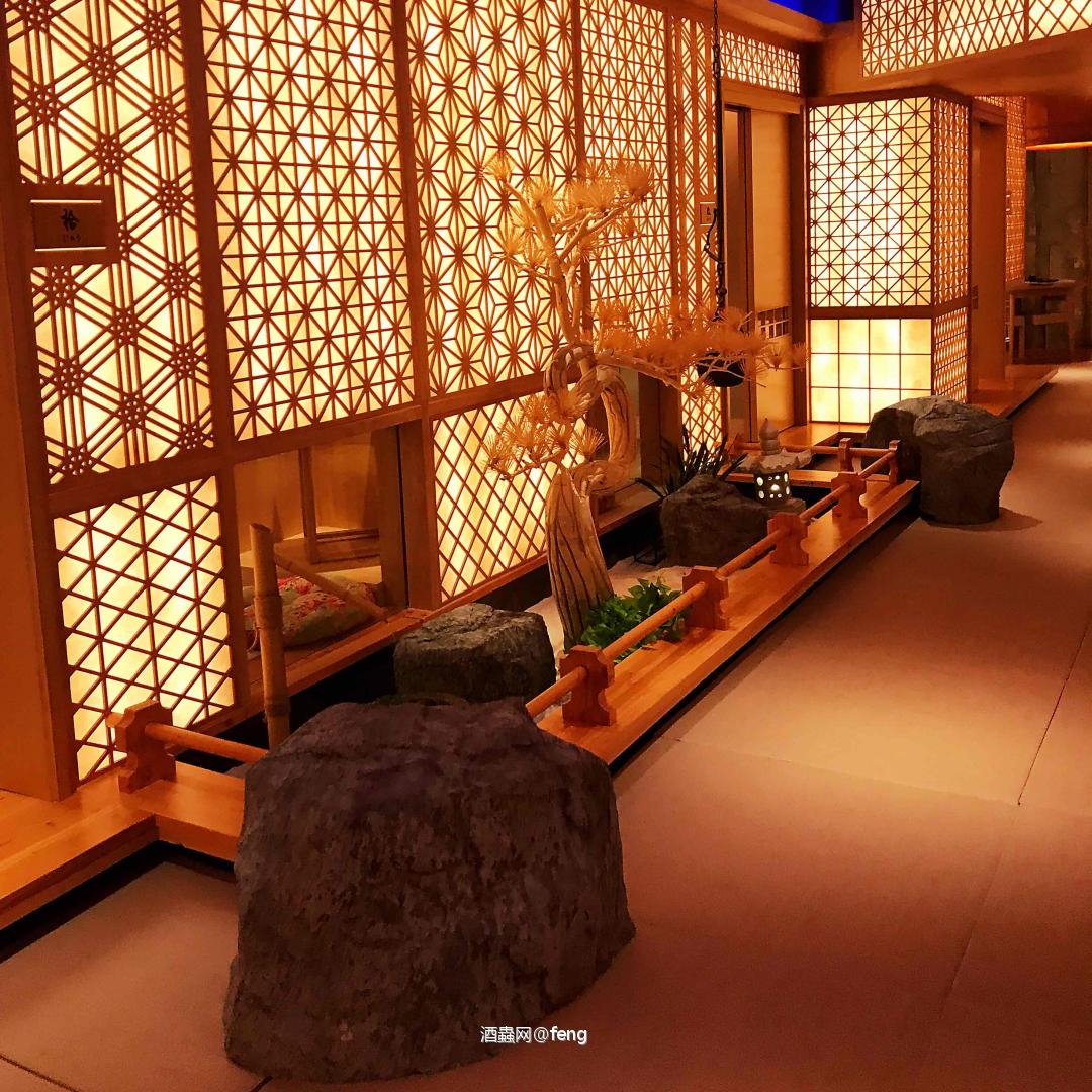 文三酒肆，环境菜肴都很赞～