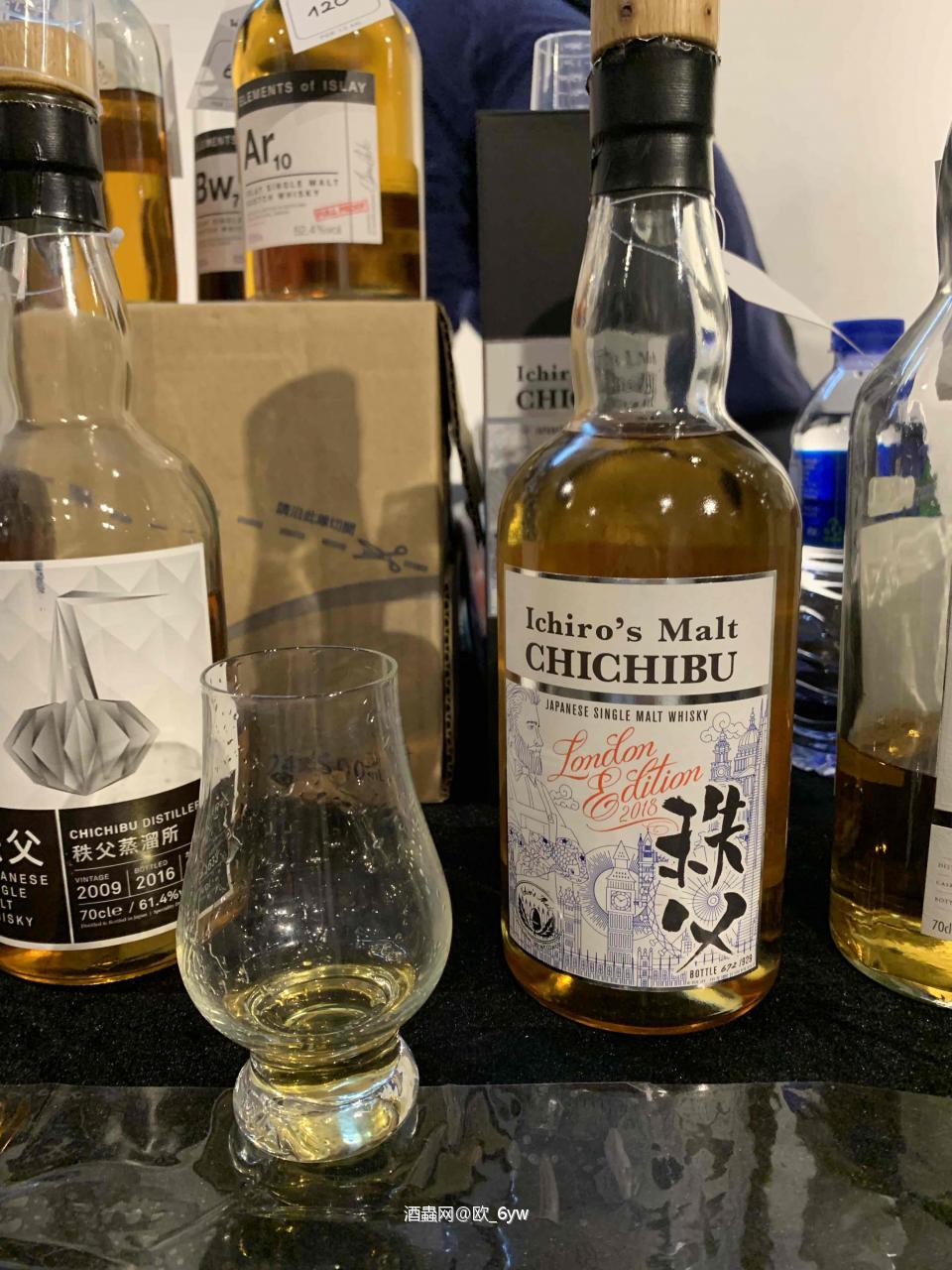 下面就说说这次惊艳到我3部曲吧，迟迟不致富伦敦版2018.甜美的波本桶，不看真的喝不出来只有几年的酒啊~神。PS.后来再喝了一个美国橡木桶的就不行了。