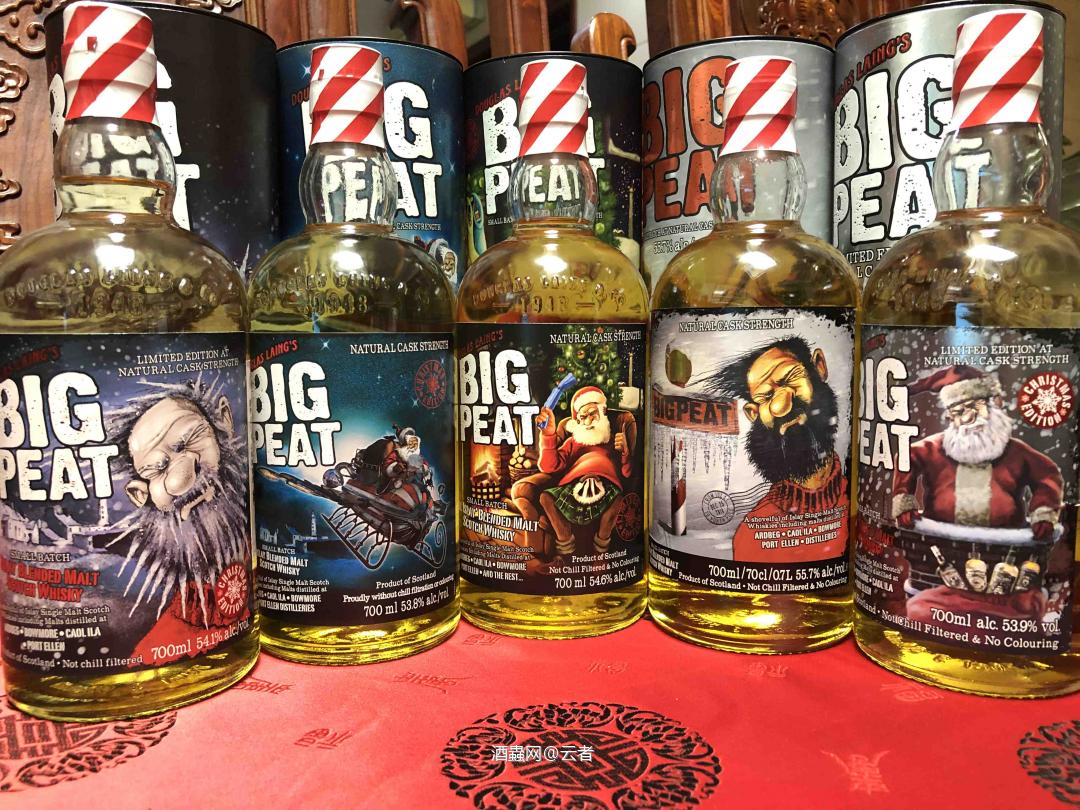 尚差2013年的圣诞🎄版方能称之为大合照