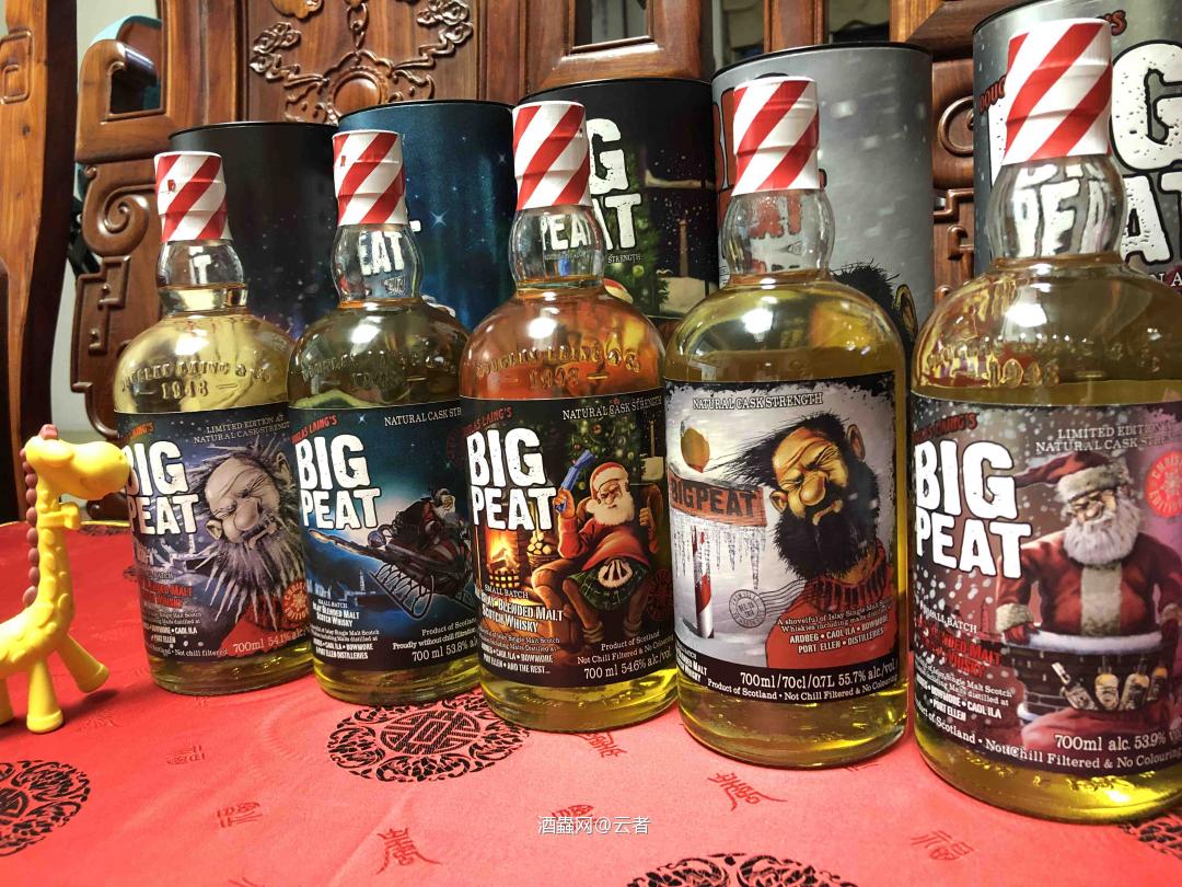 尚差2013年的圣诞🎄版方能称之为大合照