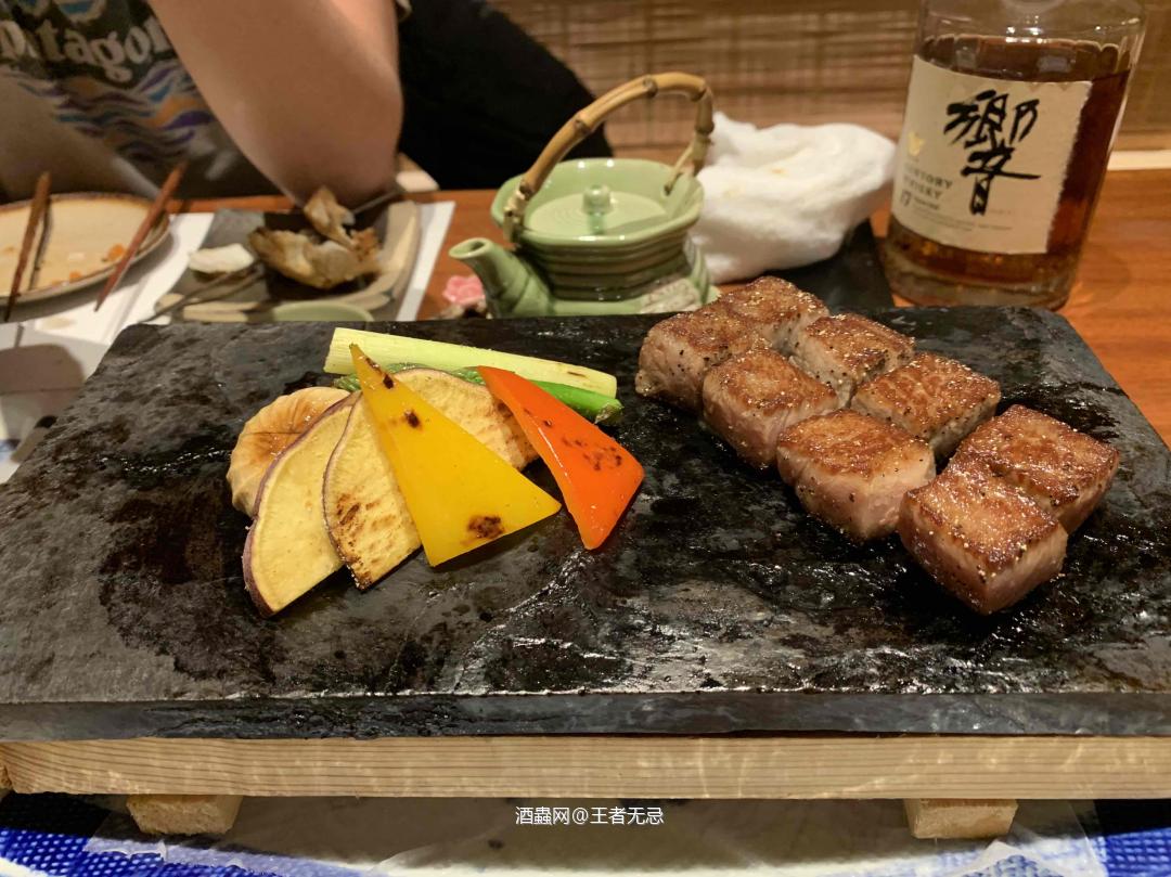 知否，知否，应是灯红酒绿