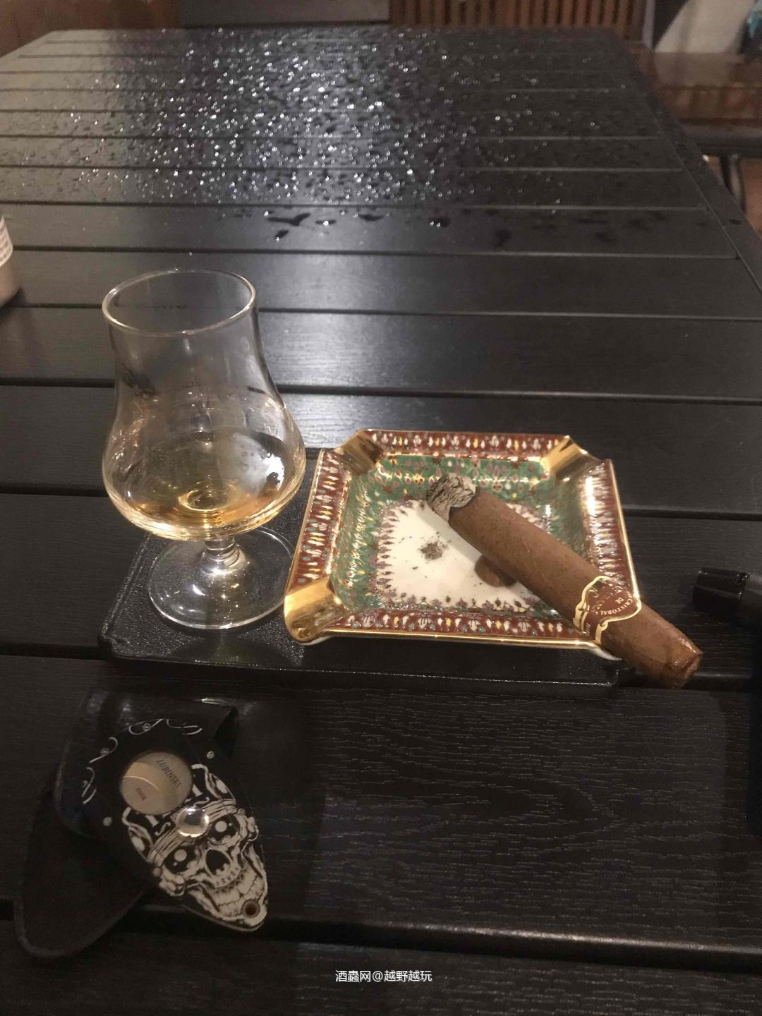 茄酒趁年华！<img src='https://sdata.whiskyworm.com/xcxpics/emoji_14.png' class='emoji' />