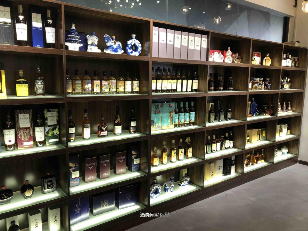 到廣州打卡喝酒<img src='https://sdata.whiskyworm.com/xcxpics/emoji_93.png' class='emoji' />