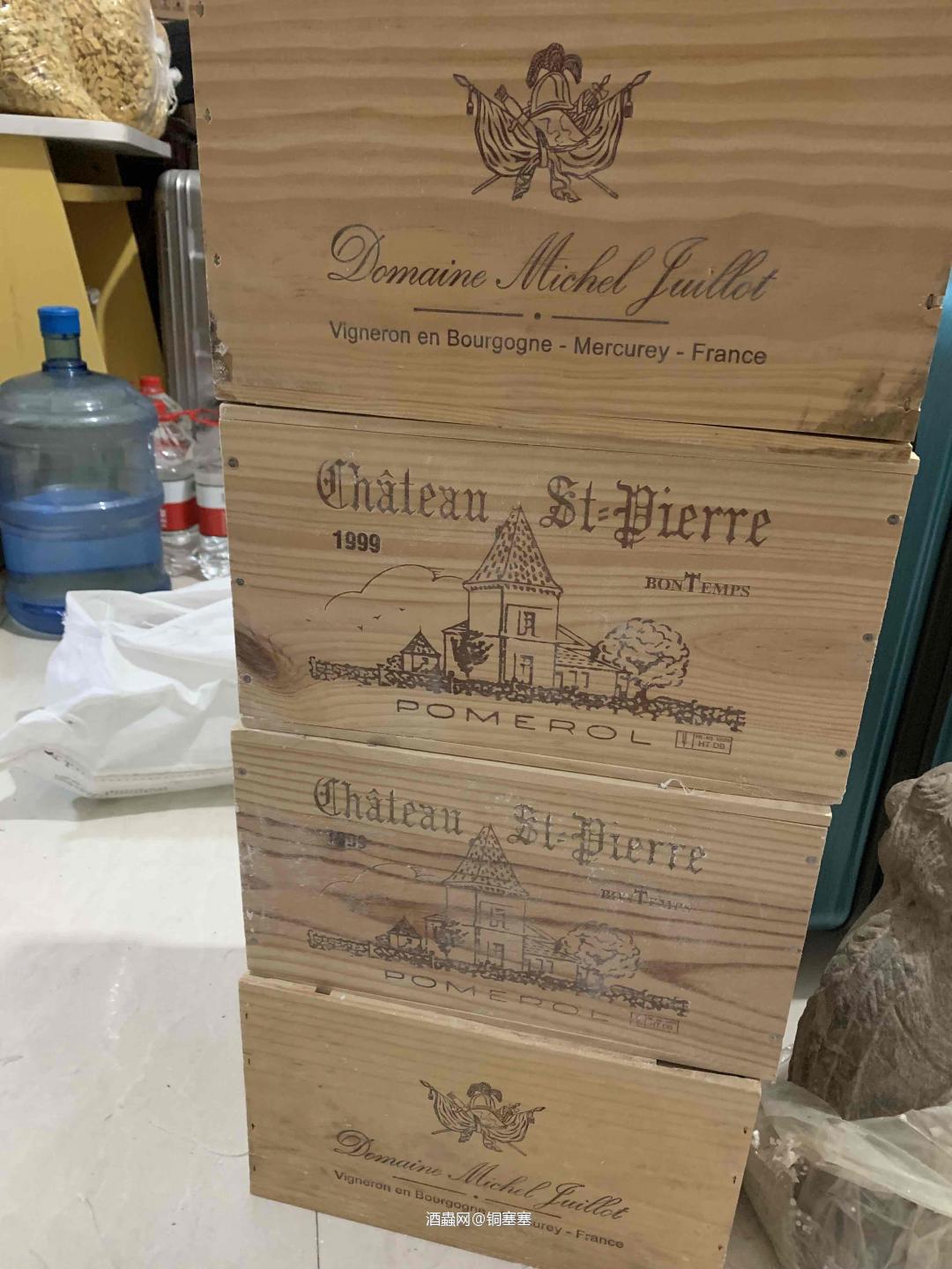 这谁寄来的，啥红酒哦？