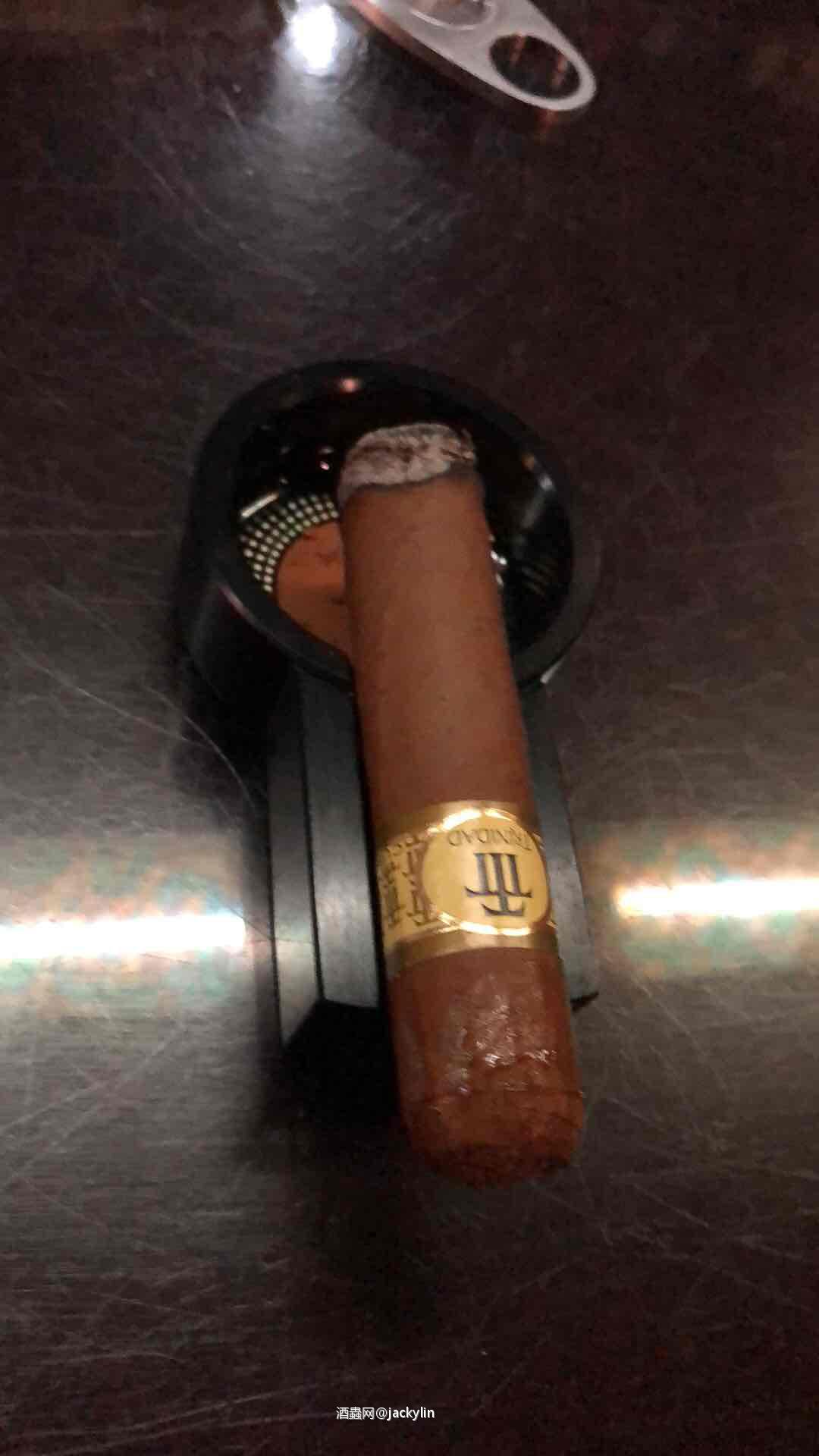 这拍卖新规，到底是为了卖家，还是为了买家，还是为了酒虫自己？