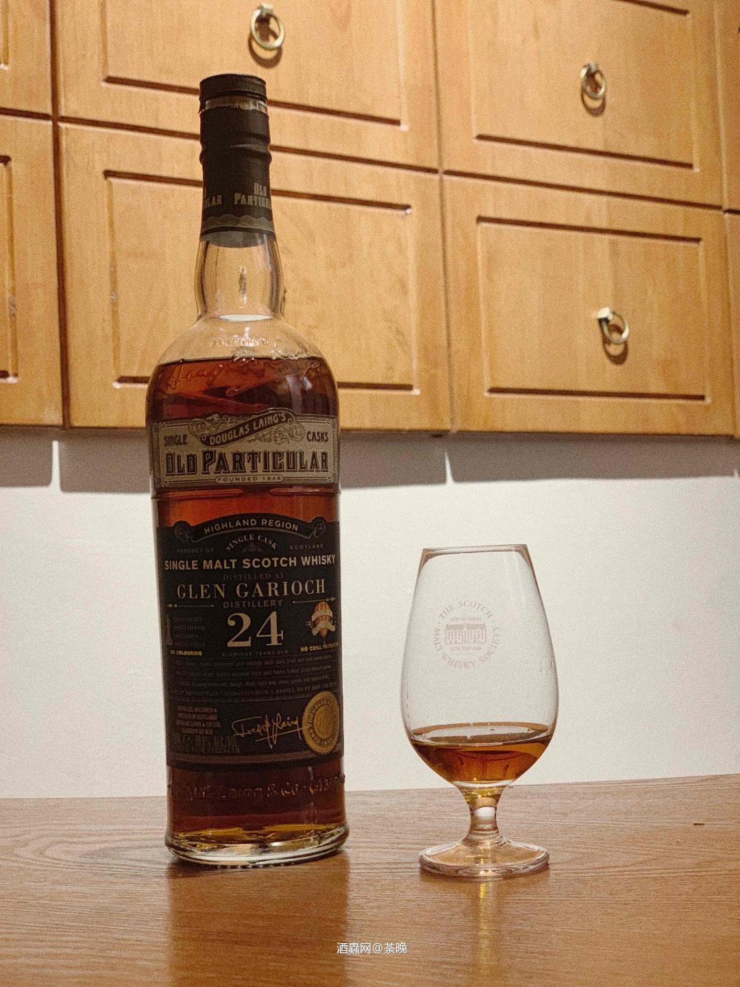 恍若看到一片白色小花