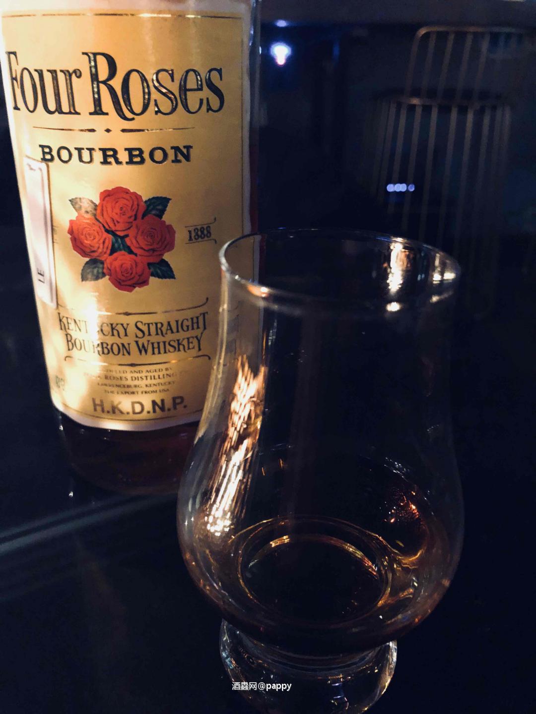 今天我们一起感受四朵玫瑰