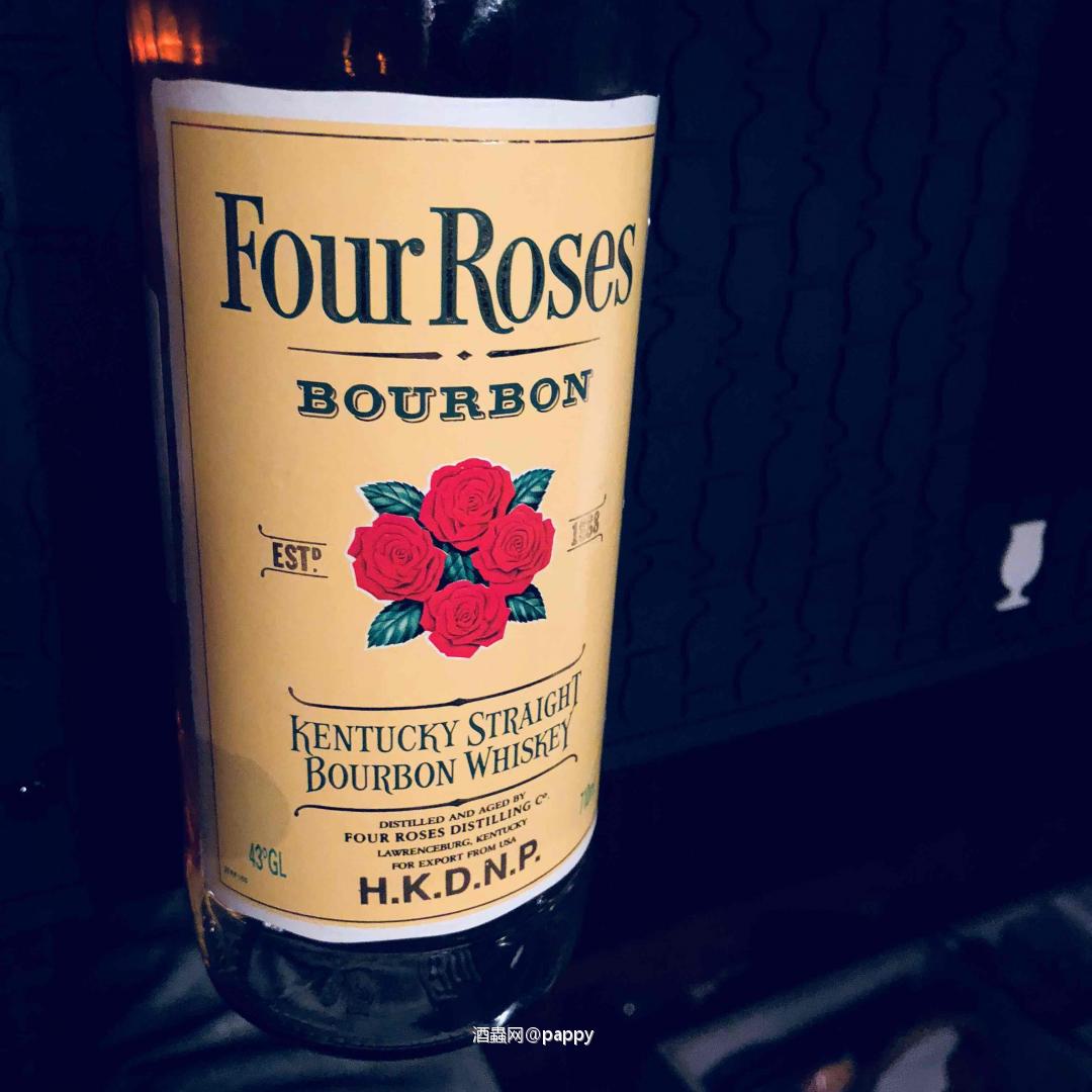 今天我们一起感受四朵玫瑰