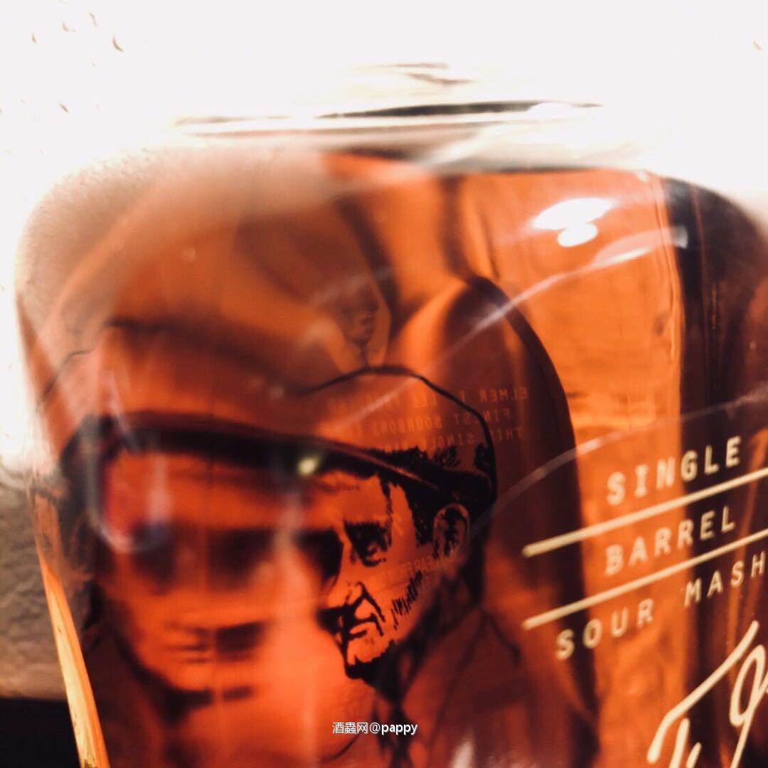 向美威大师致敬<img src='https://sdata.whiskyworm.com/xcxpics/emoji_80.png' class='emoji' /><img src='https://sdata.whiskyworm.com/xcxpics/emoji_80.png' class='emoji' /><img src='https://sdata.whiskyworm.com/xcxpics/emoji_80.png' class='emoji' />