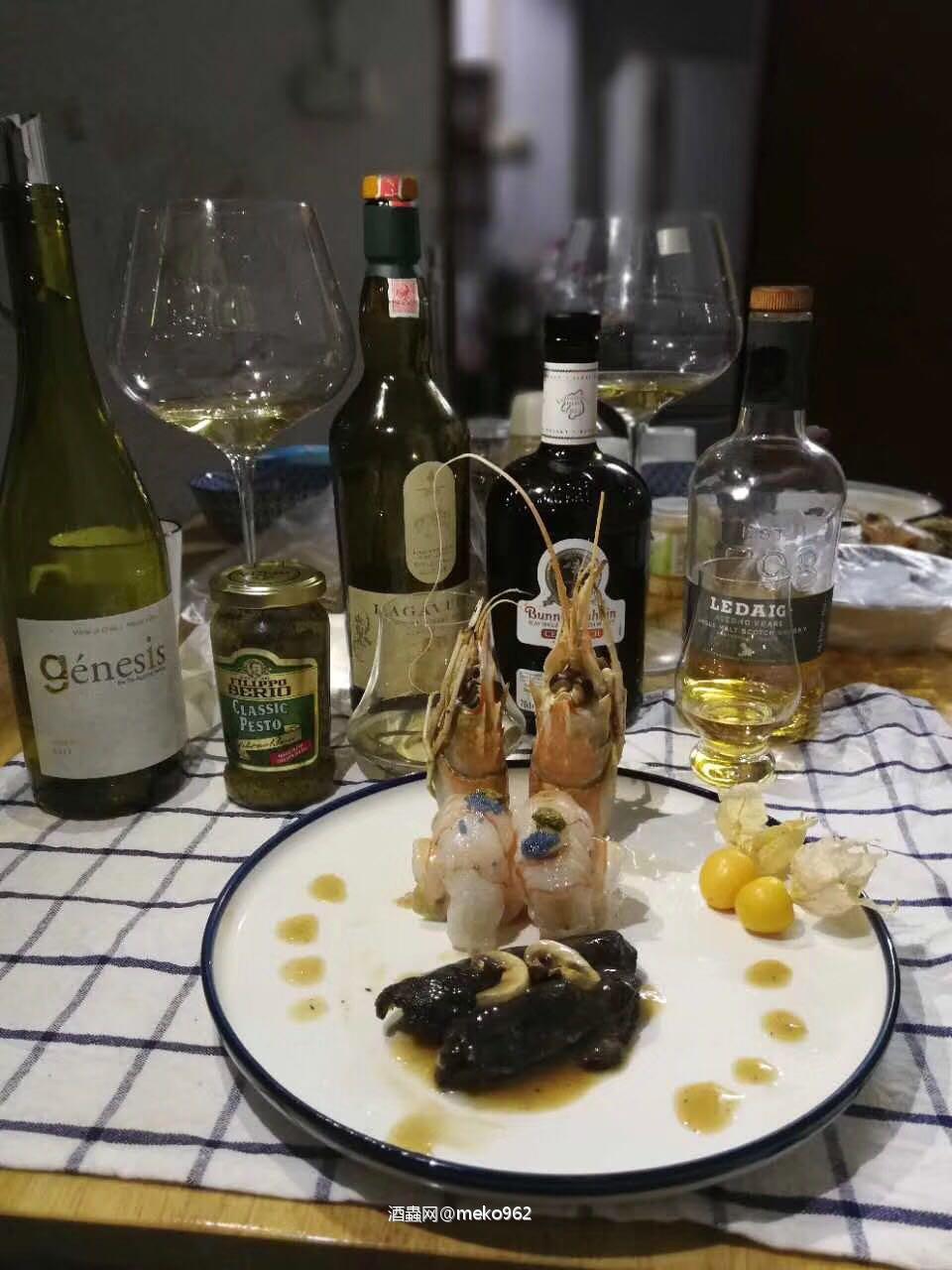 事實證明Chardonnay干白配螯蝦，不夠泥煤味威士忌搭