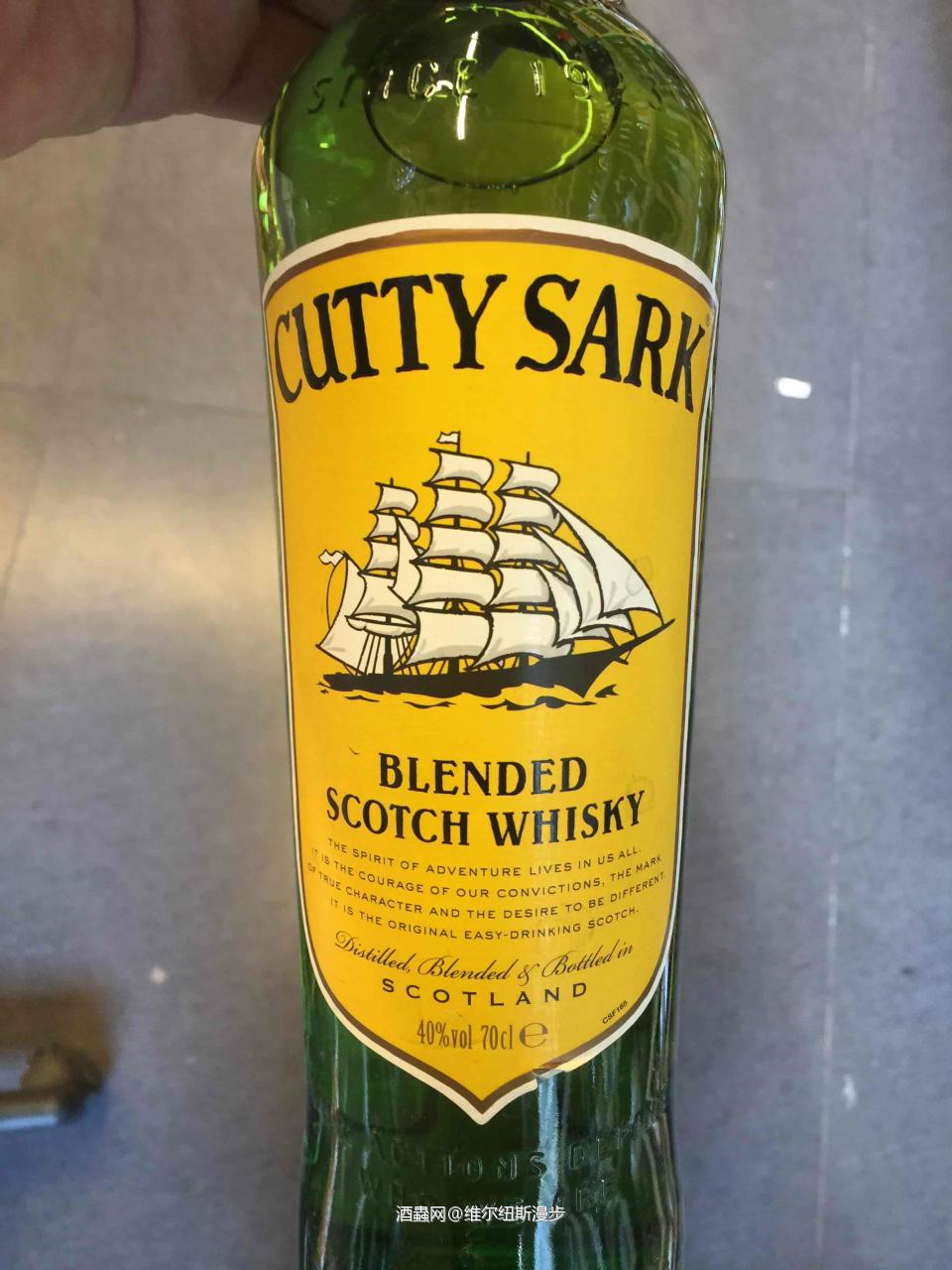 没忍住，最终还是在楼下实体店入了一瓶