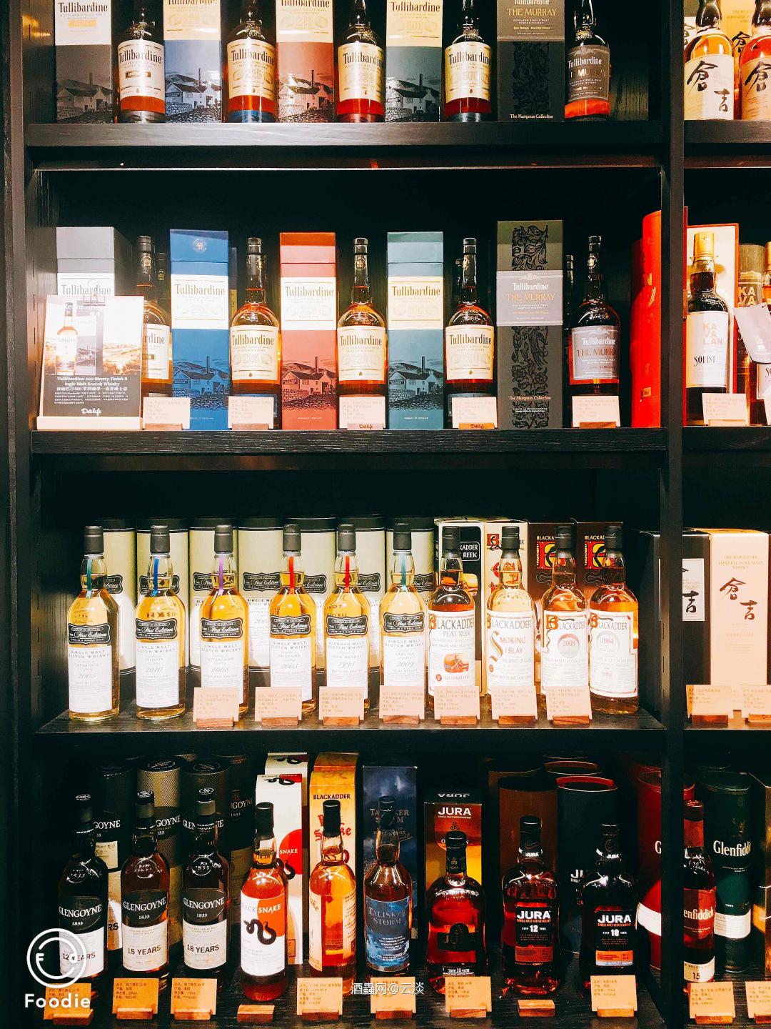 有点IB算是不错了，价格稍贵些，其它的就.........<img src='https://sdata.whiskyworm.com/xcxpics/emoji_45.png' class='emoji' />还是酒虫买买吧