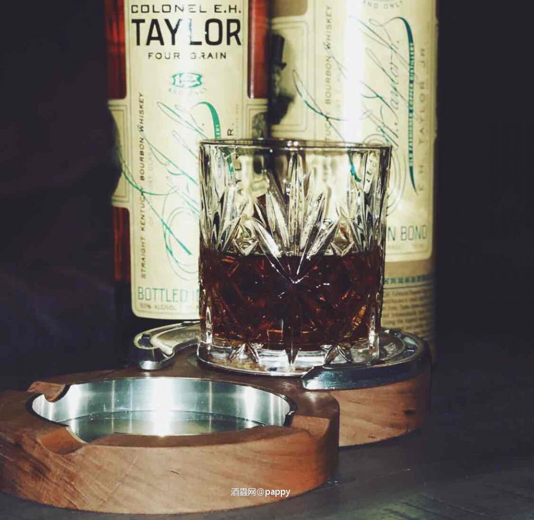 怎么看怎么好。