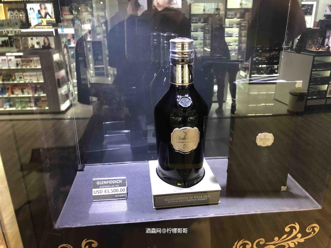 马尔代夫机场免税店的威士忌价格！