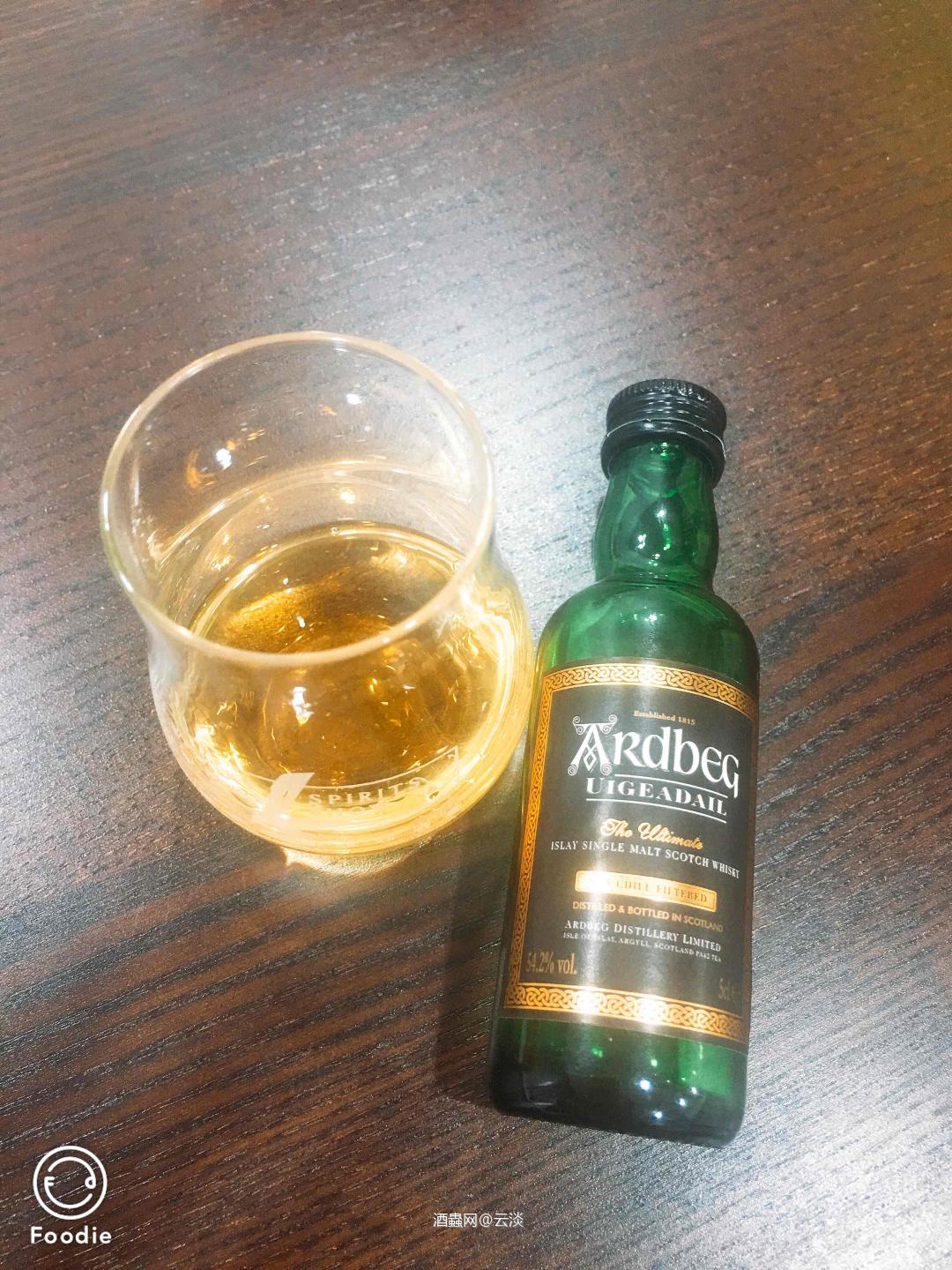 被圈粉了……喝到后来有点甜！喜欢<img src='https://sdata.whiskyworm.com/xcxpics/emoji_14.png' class='emoji' />