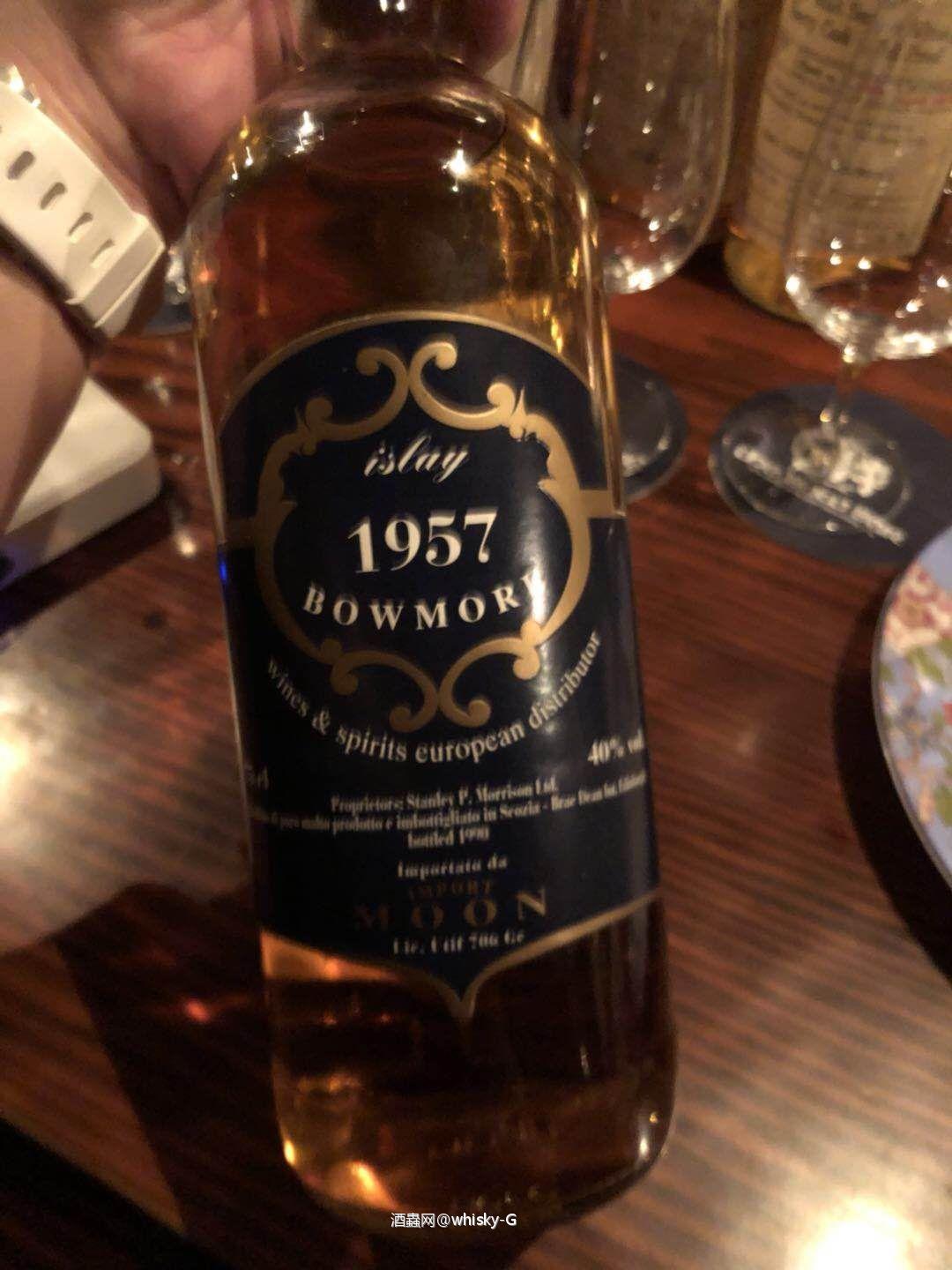 日本酒吧捡了俩漏