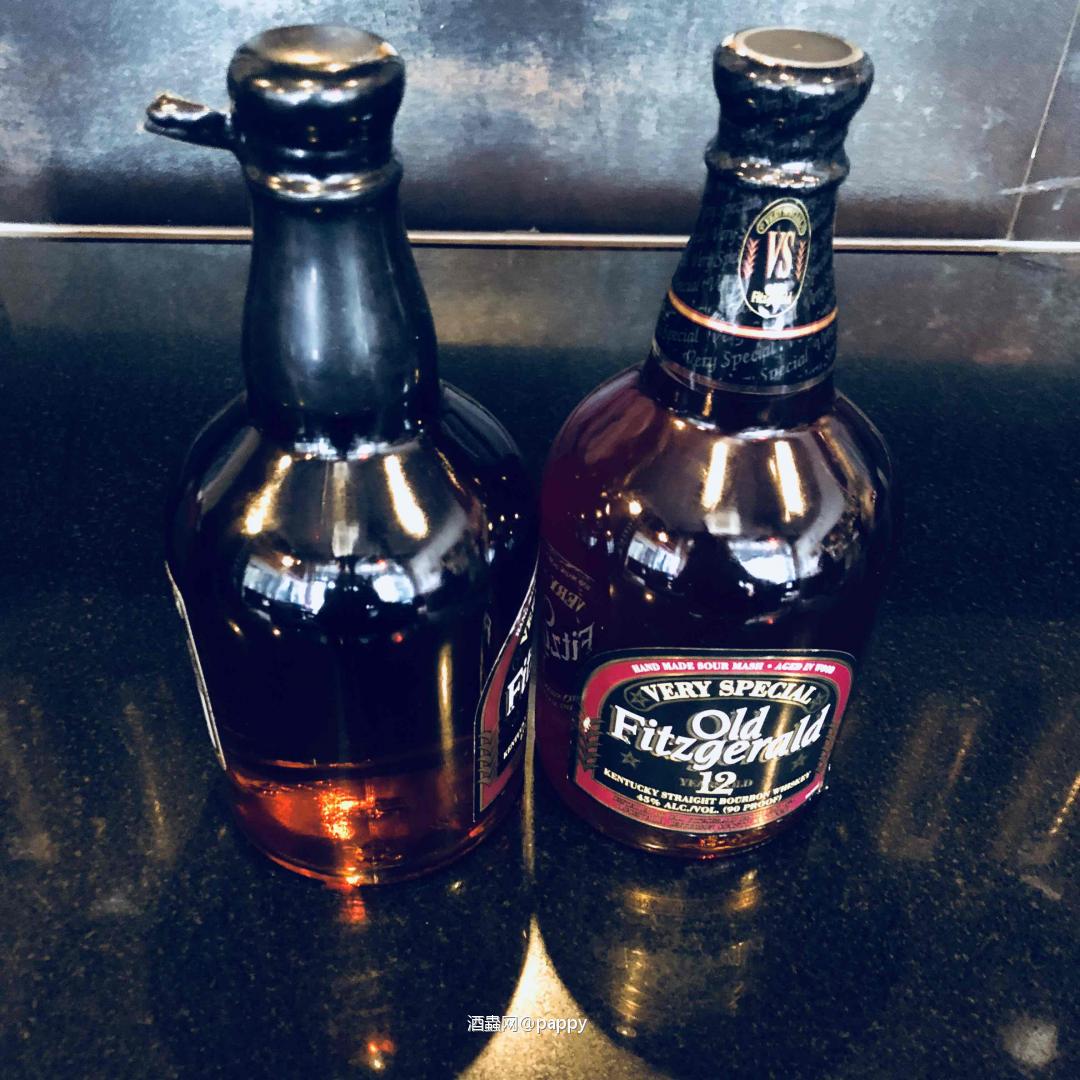 蜡封版VS收藏款 太喜欢了 90年代情怀好酒