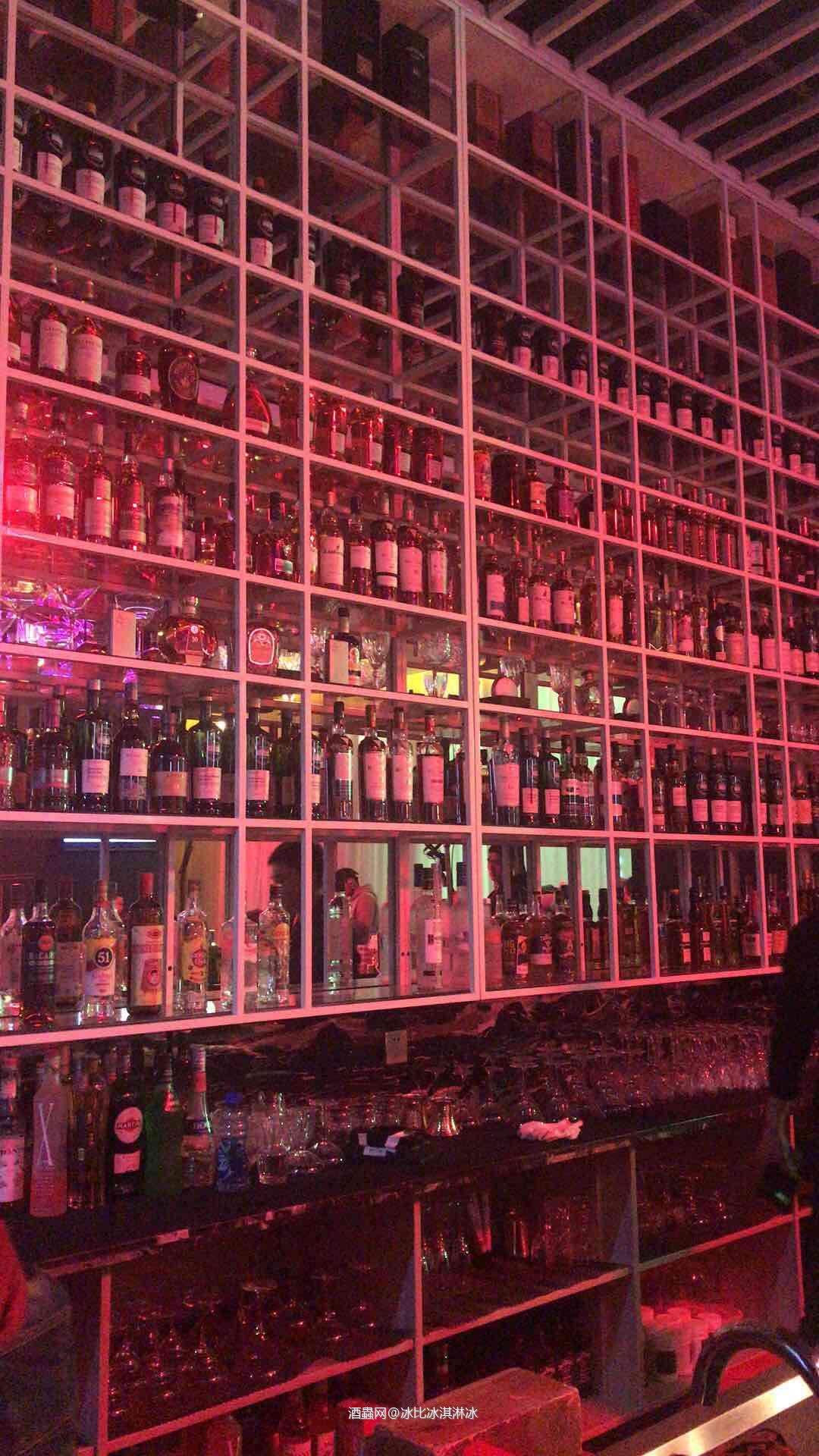 13.64Dalmore - happy in the potting shed