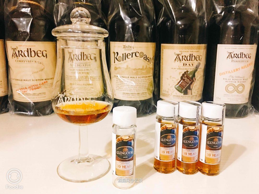 不会写酒评，非常舒服！非常饱满<img src='https://sdata.whiskyworm.com/xcxpics/emoji_21.png' class='emoji' />🙏分享