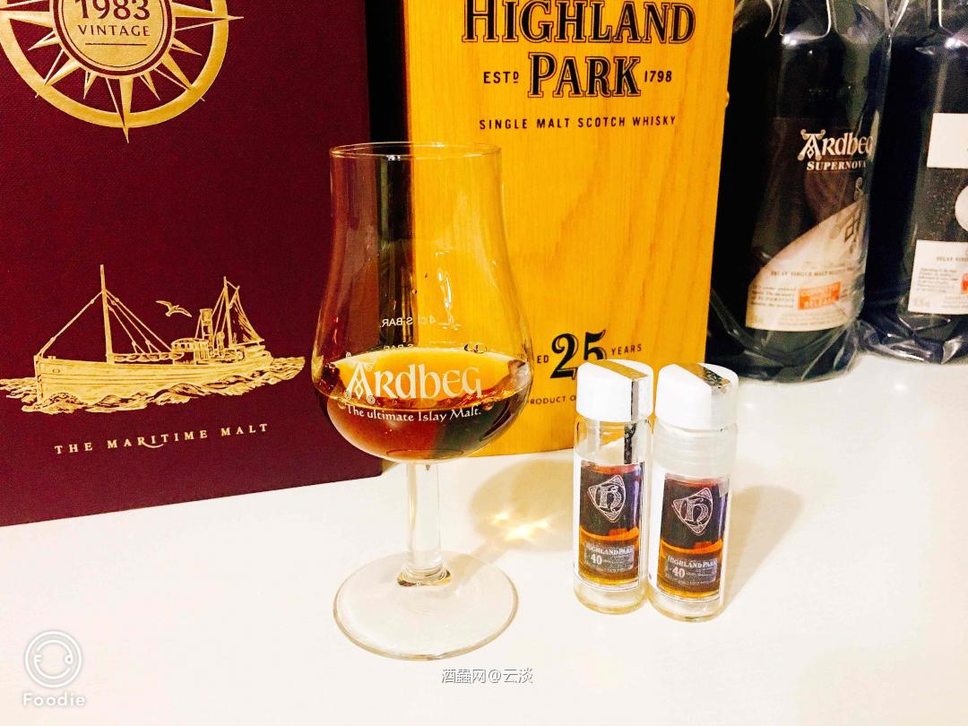 雪莉喝的少，不会写酒评，就是觉得是个粗旷的汉子，扑面而来，非常直接，值得一喝<img src='https://sdata.whiskyworm.com/xcxpics/emoji_29.png' class='emoji' />