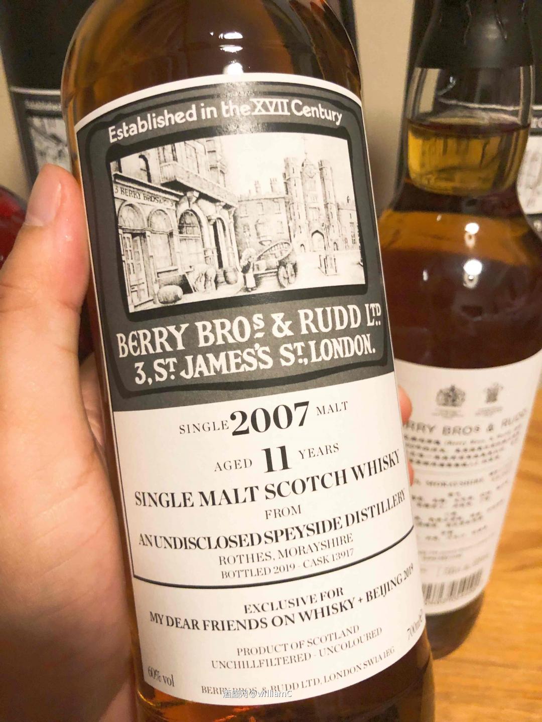 收到北京whisky+展会的酒，原来买一送一<img src='https://sdata.whiskyworm.com/xcxpics/emoji_7.png' class='emoji' />