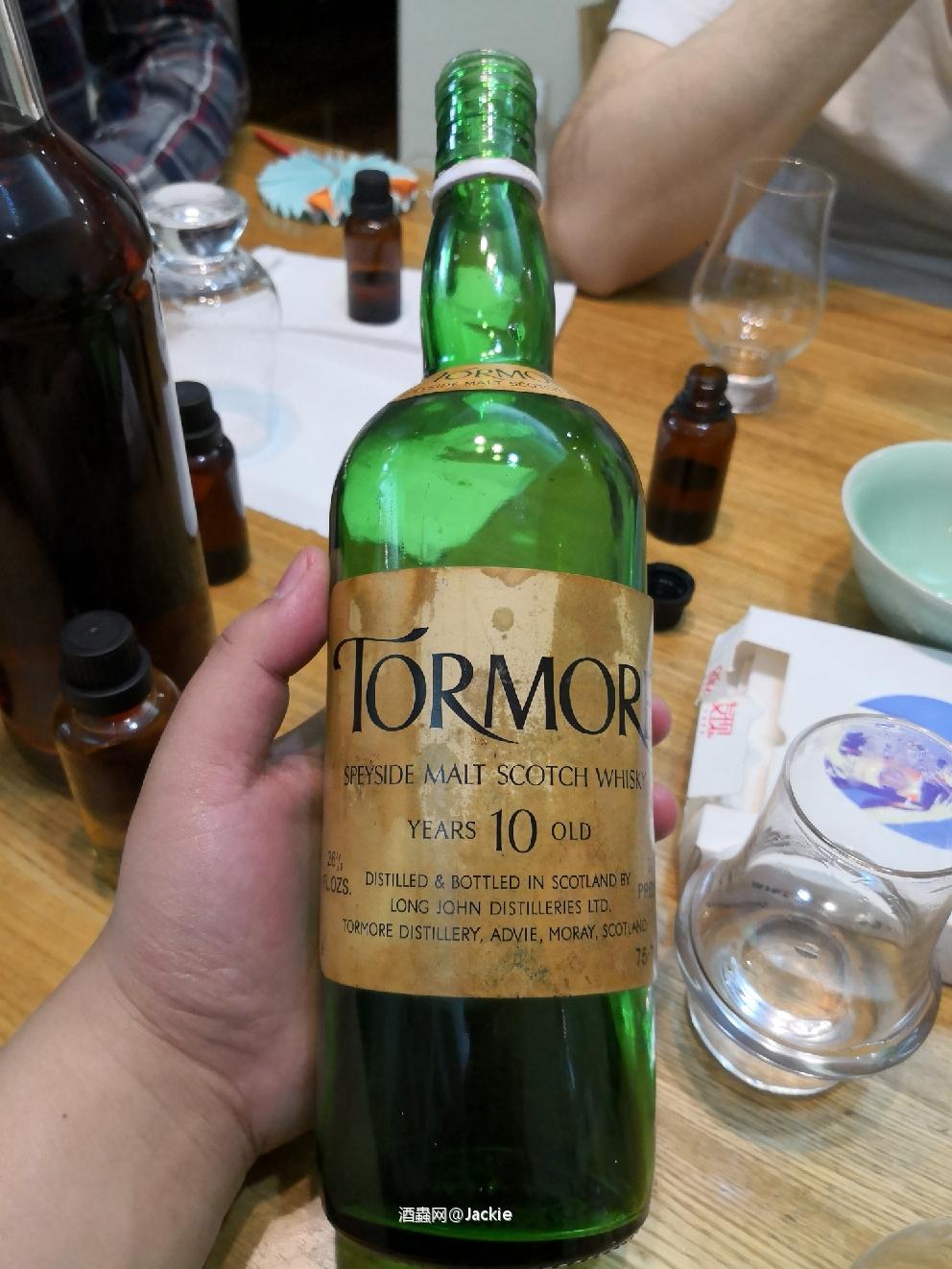 昨晚喝的酒，今早一开盘就跌了好几瓶，唉！