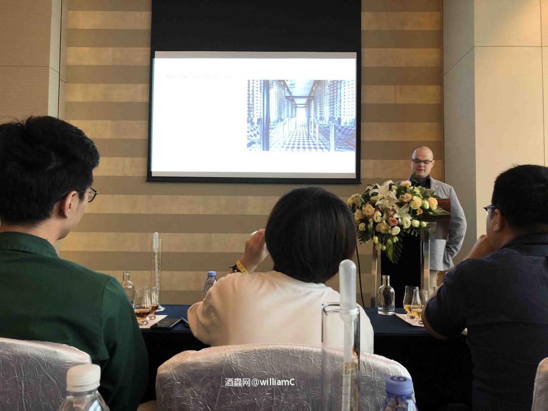 感谢麦芽先生，调了一瓶独属的海歌威士忌