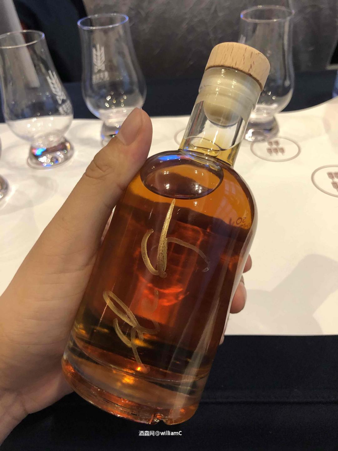 感谢麦芽先生，调了一瓶独属的海歌威士忌