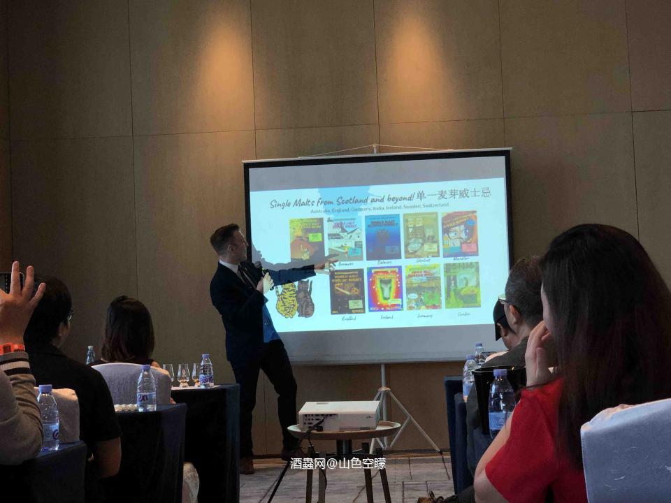 第二天，漫画标会讲故事 ～