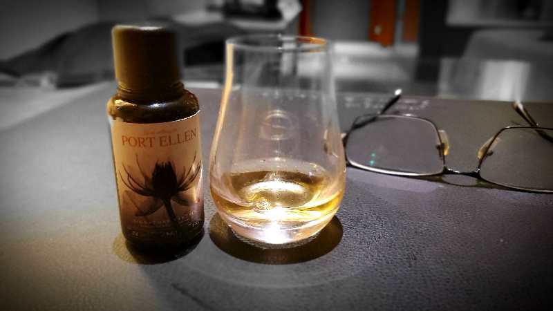 威士忌日的两支贵分享